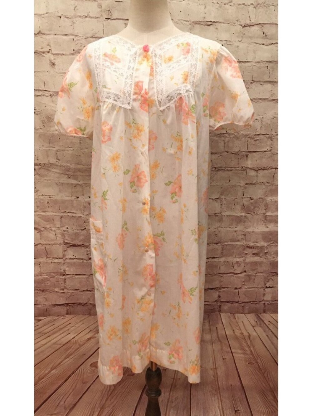 Vintage Barbizon Button Front Robe Gown Blendaire Large (45) Peach White Floral